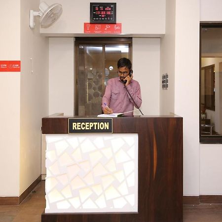 Capital O 36691 Hotel Aashirwad Inn Jabalpur Buitenkant foto