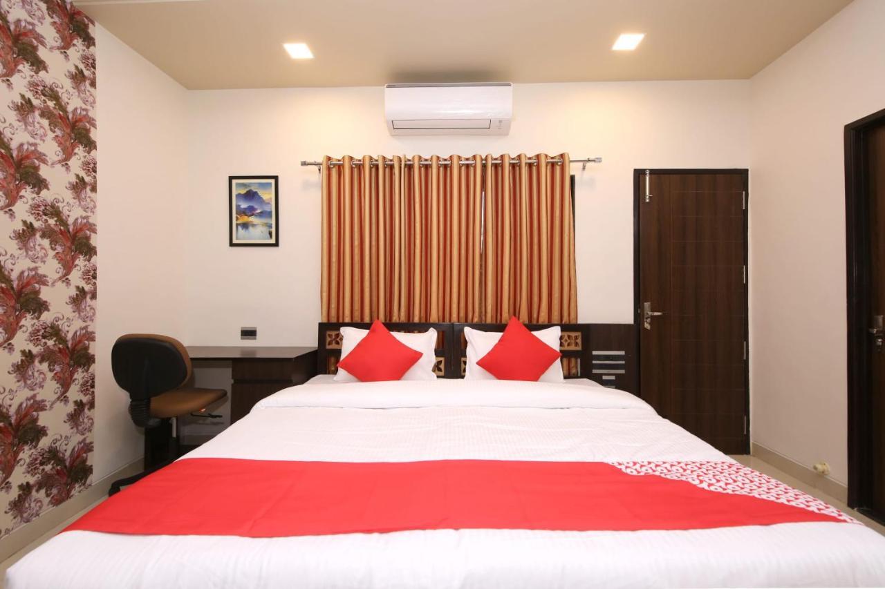 Capital O 36691 Hotel Aashirwad Inn Jabalpur Buitenkant foto