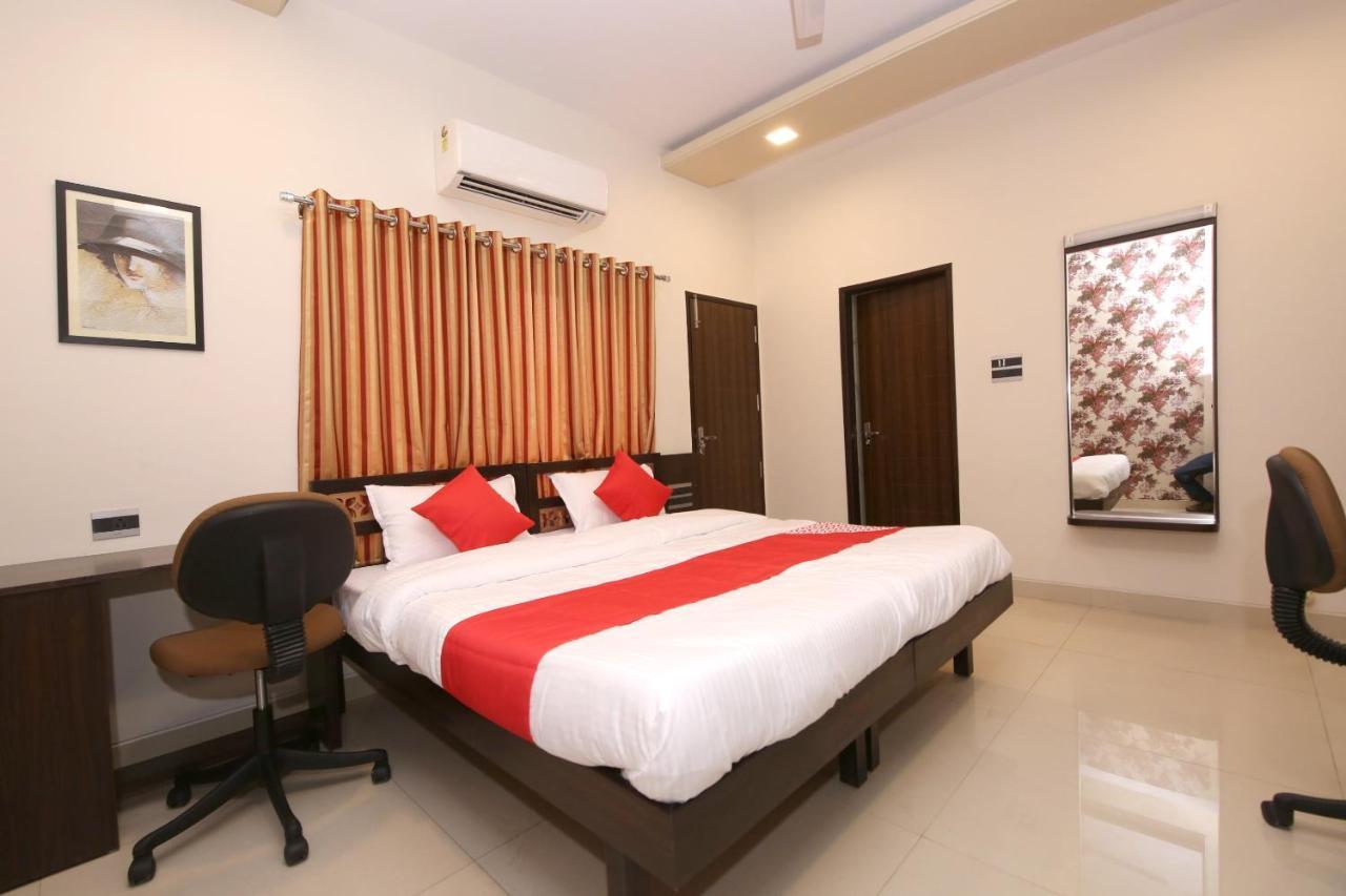 Capital O 36691 Hotel Aashirwad Inn Jabalpur Buitenkant foto