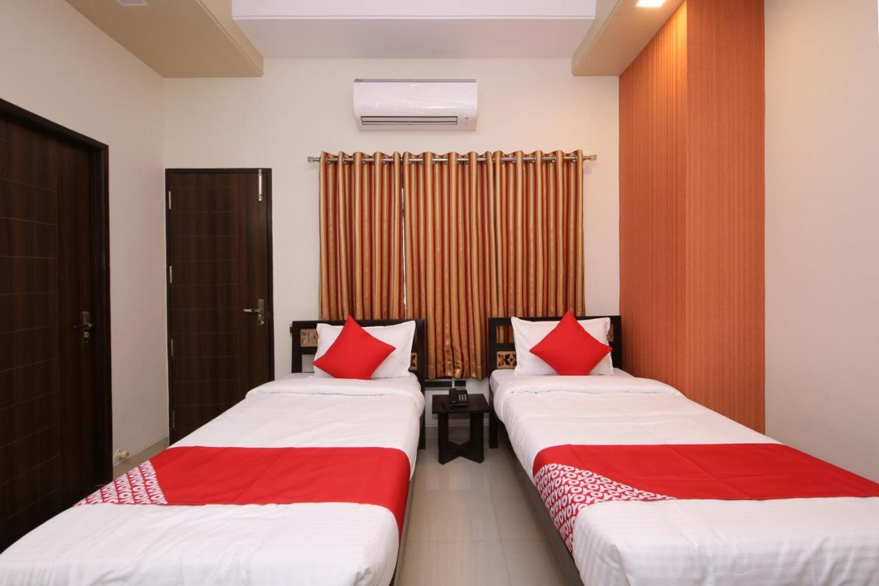Capital O 36691 Hotel Aashirwad Inn Jabalpur Buitenkant foto