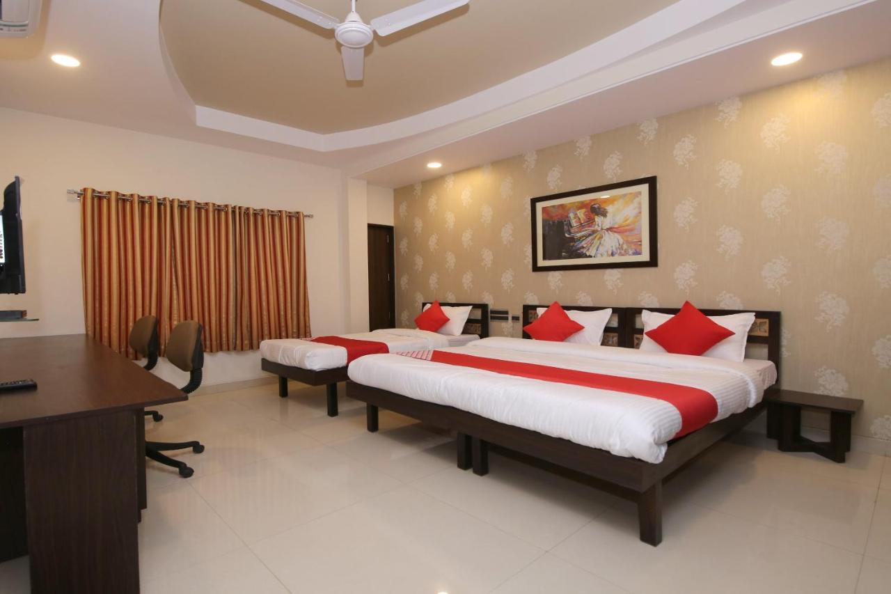 Capital O 36691 Hotel Aashirwad Inn Jabalpur Buitenkant foto
